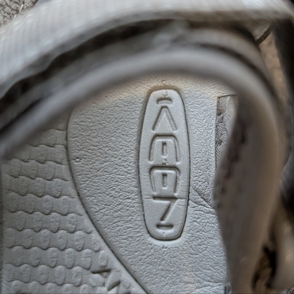 KEEN Rose Sandals Womens Size 7.5 Brindle/Shitake 1016729 Hiking Toe Bumper Arch - Picture 8 of 12